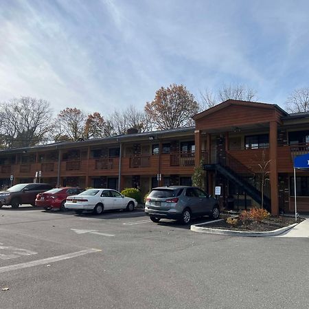 Surestay Plus By Best Western Woodbury Inn Экстерьер фото
