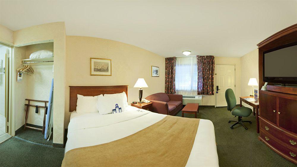 Surestay Plus By Best Western Woodbury Inn Экстерьер фото